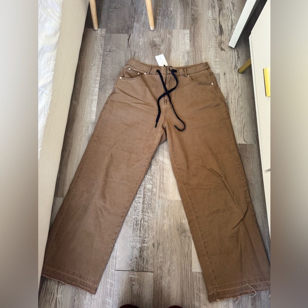 NEW! Line & dot jeans